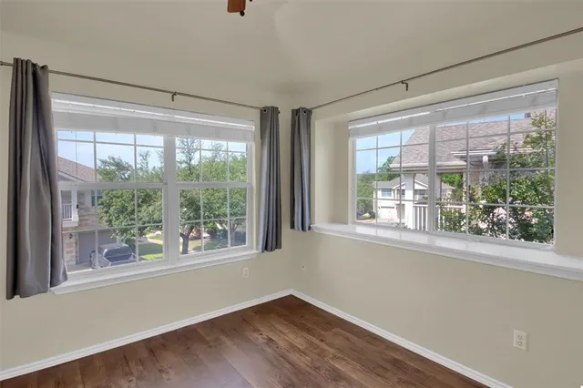 $1,575 | 1900 Scofield Ridge Parkway, Unit 3401, Austin, TX 78727