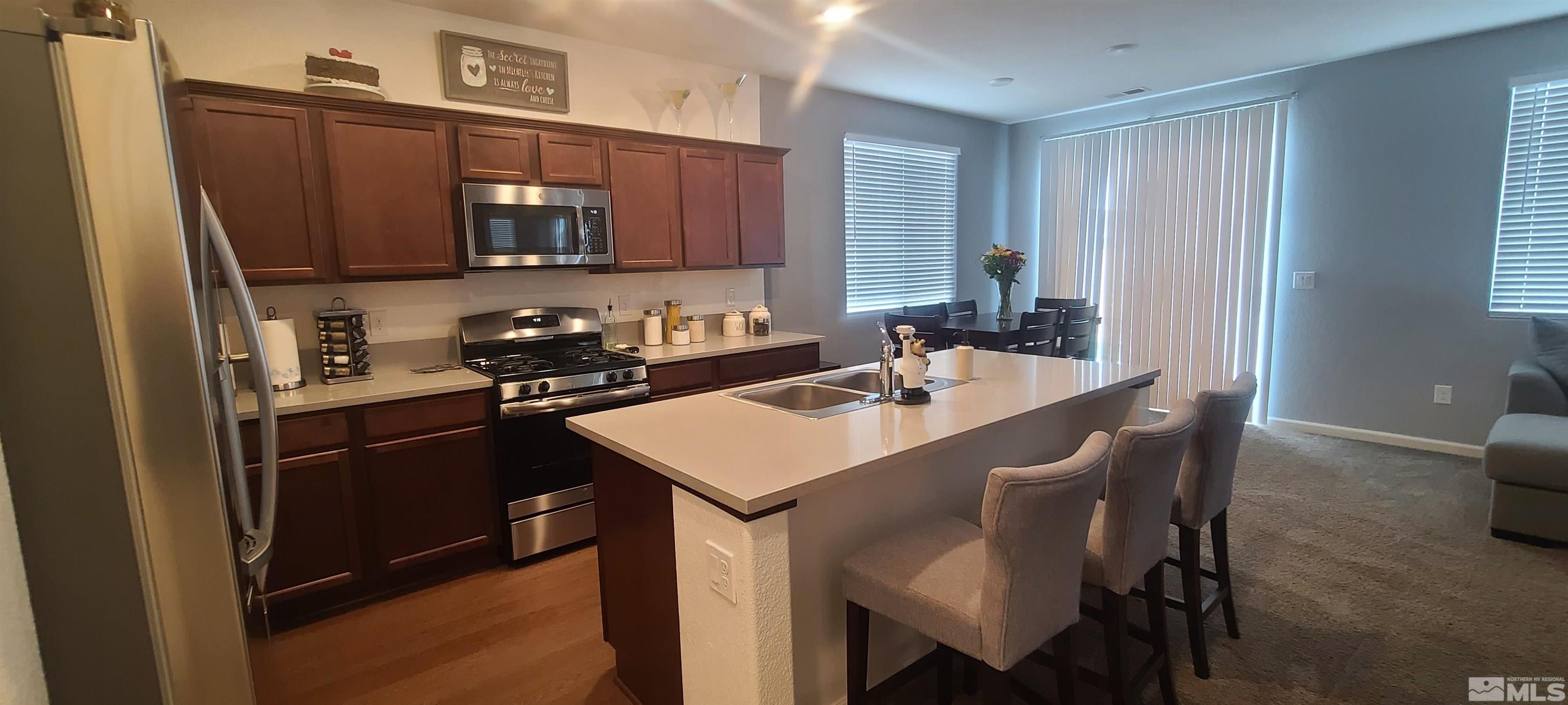 9270 Atoll Drive Reno, NV 89506 - Photo 4 of 25 Photo 4