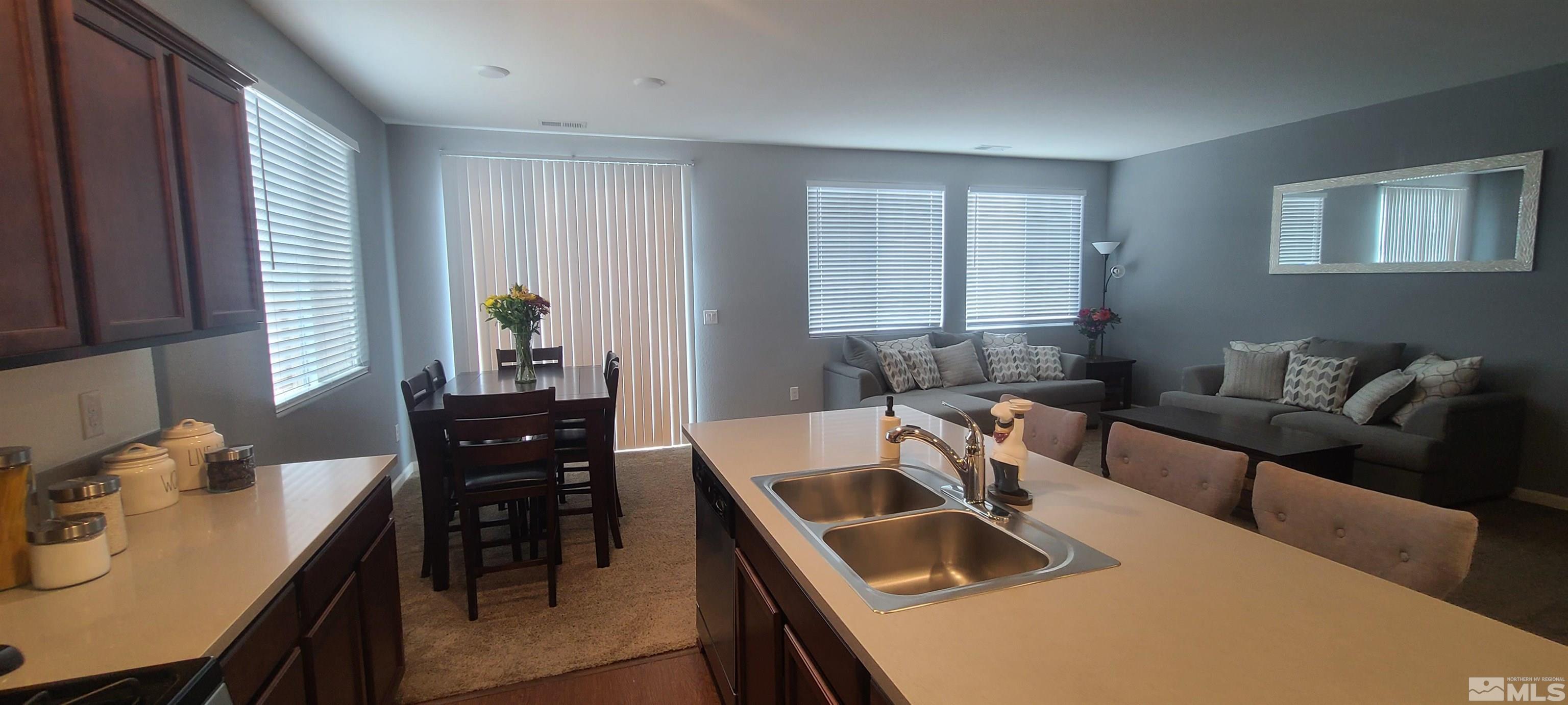 9270 Atoll Drive Reno, NV 89506 - Photo 7 of 25 Photo 9