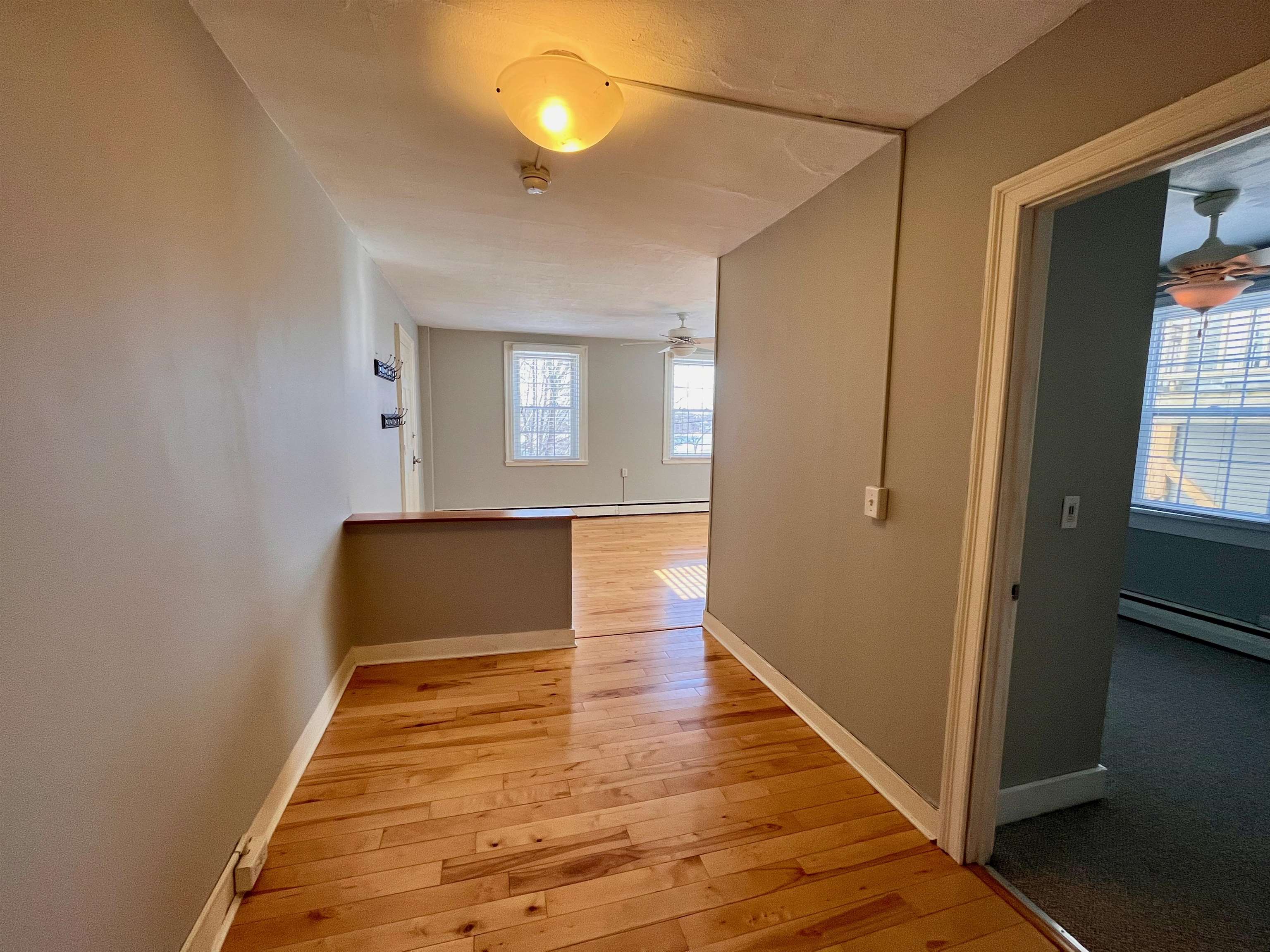 9 Prospect Street, Unit 4 Portsmouth, NH 03801 - Photo 11 of 22