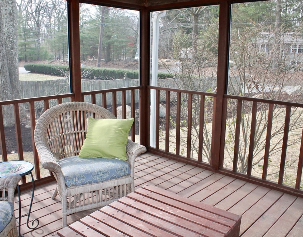 25 Chelmsford Road Bedford, MA 01730 - Photo 23 of 27 Gallery Image 23