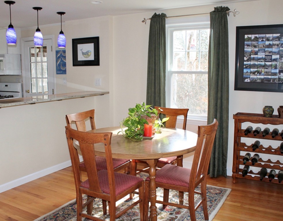25 Chelmsford Road Bedford, MA 01730 - Photo 9 of 27 Gallery Image 9