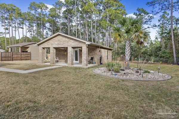 $925,000 | 5923 Michael Drive, Milton, FL 32583