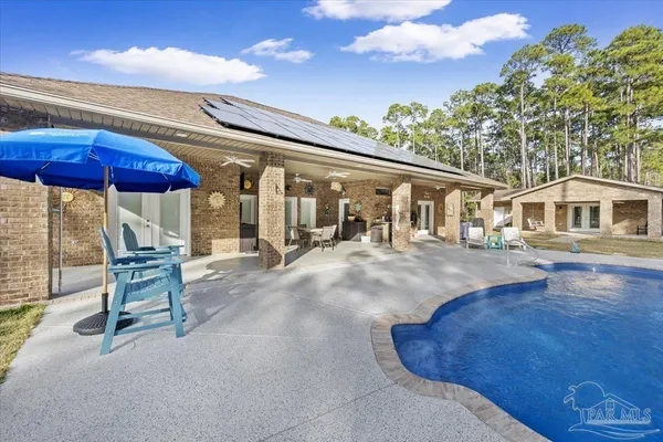 $925,000 | 5923 Michael Drive, Milton, FL 32583