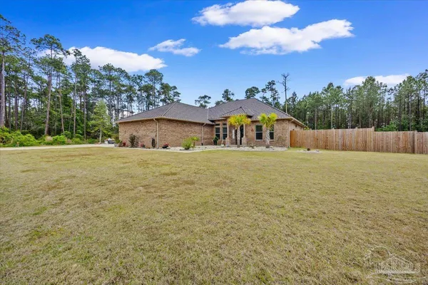 $925,000 | 5923 Michael Drive, Milton, FL 32583