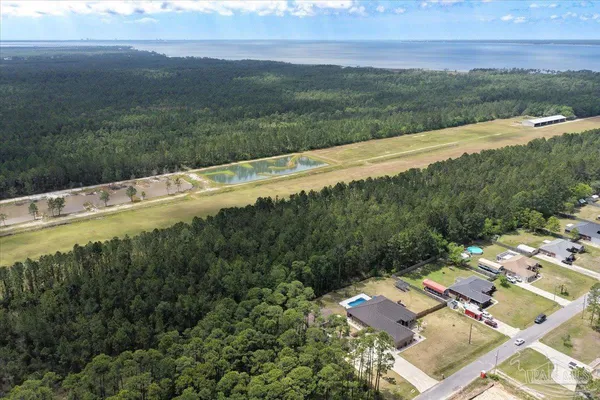 $925,000 | 5923 Michael Drive, Milton, FL 32583