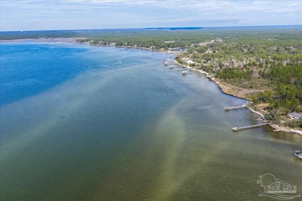 $925,000 | 5923 Michael Drive, Milton, FL 32583