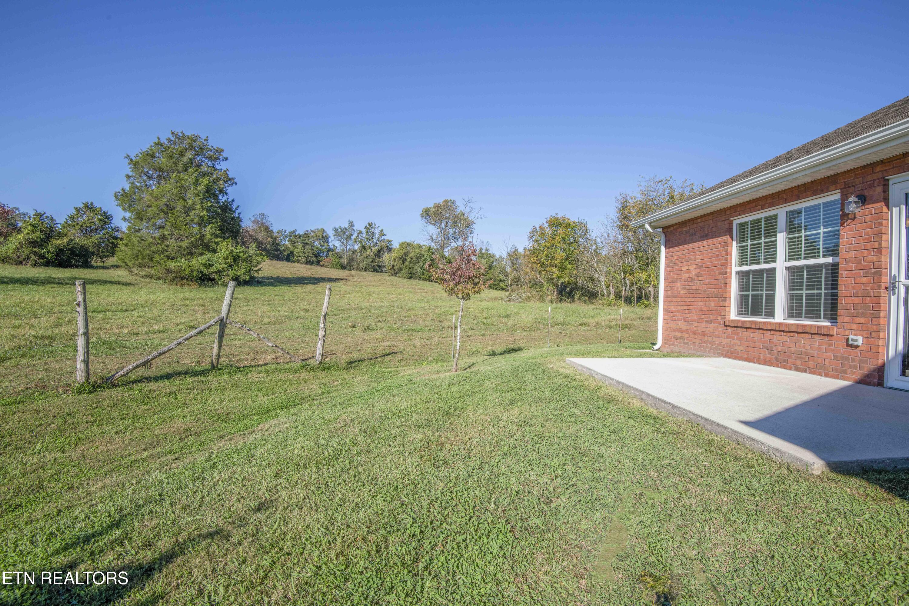 343 Angus Crossing, Unit 12 Corryton, TN 37721 - Photo 31 of 35 yard 3_1