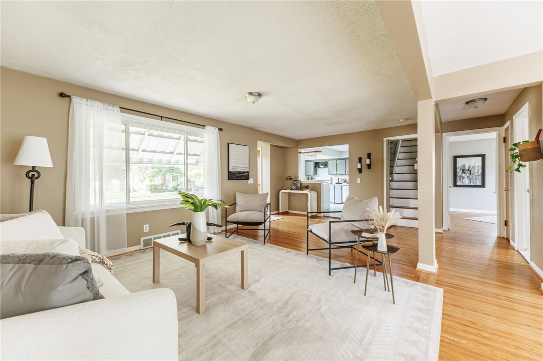 234 Harwick Road Irondequoit, NY 14609 - Photo 8 of 30 Gallery Image 8