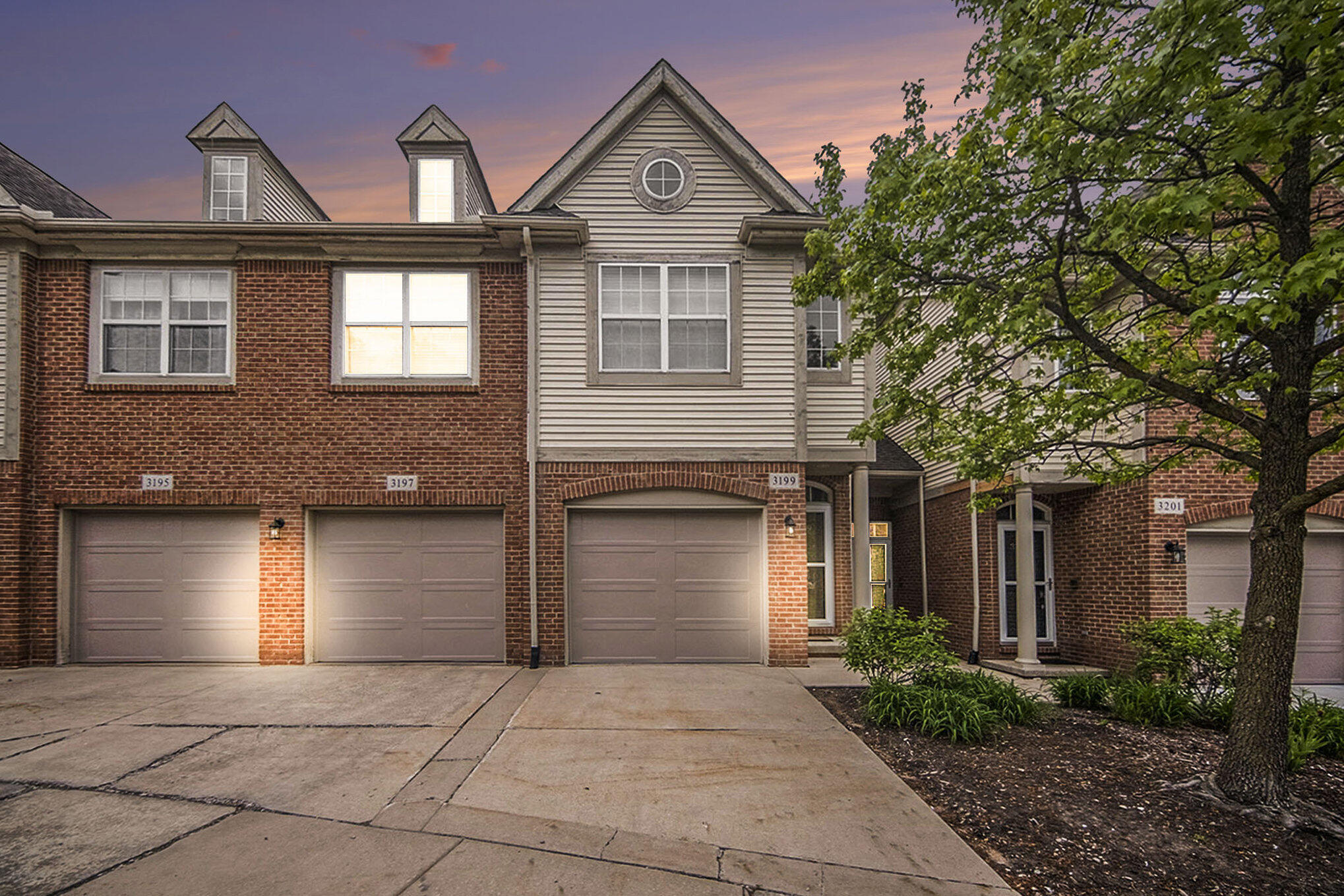 3197 Asher Road Ann Arbor, MI 48104 - Photo 2 of 28 002_sbp_107.jpg-twilight_69
