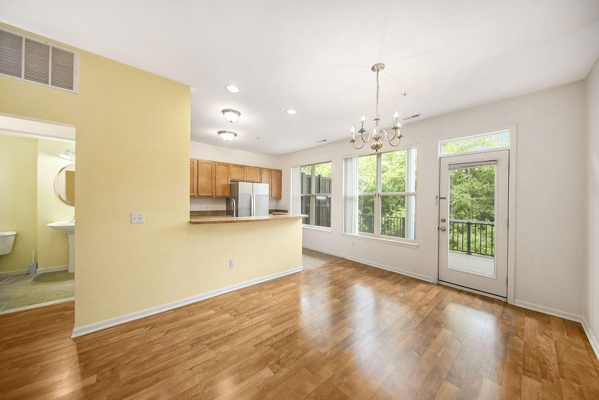 3197 Asher Road Ann Arbor, MI 48104 - Photo 10 of 28 010_sbp_65_127