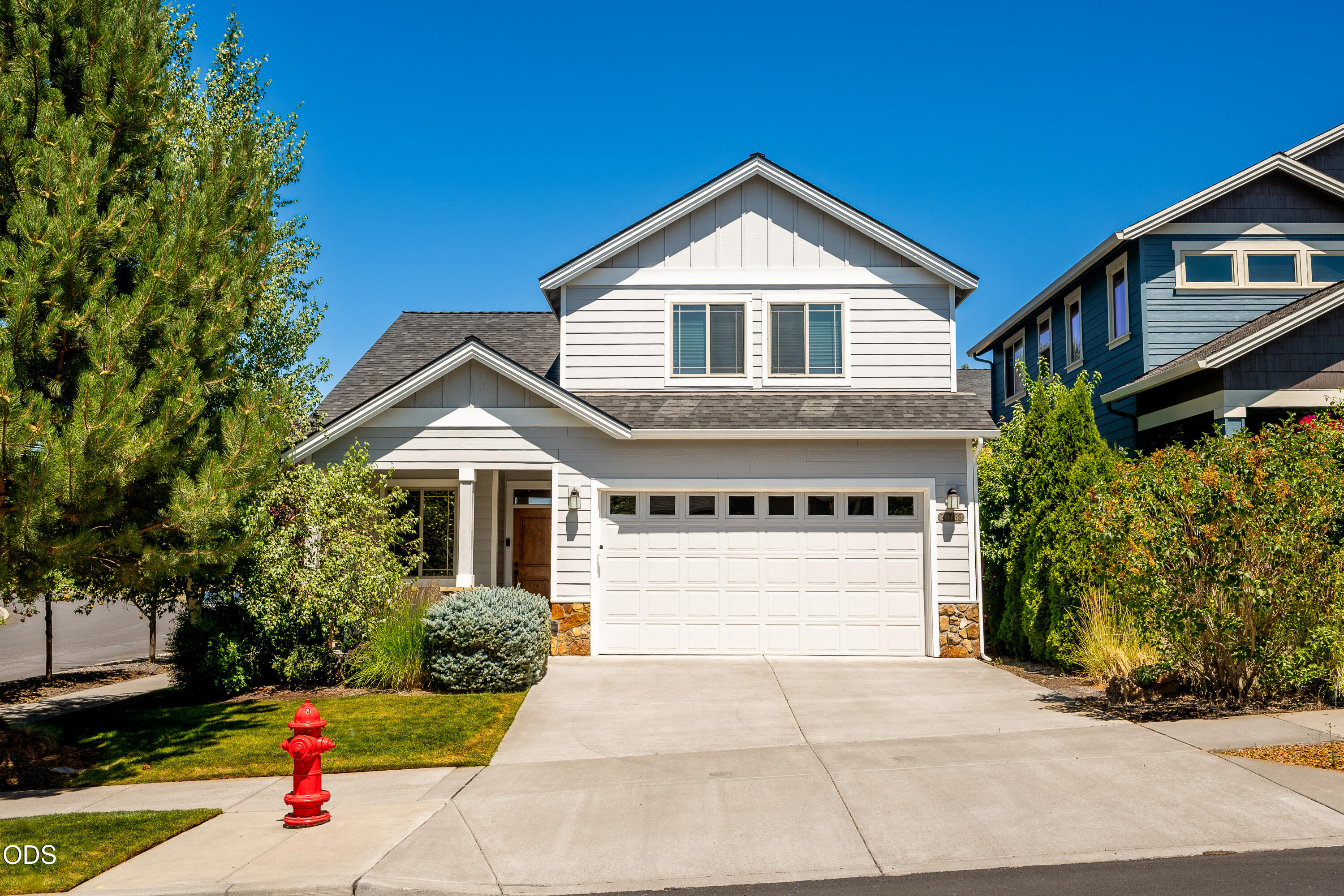 20768 Northeast Horizon Ridge Place Bend, OR 97701 - Photo 37 of 46
