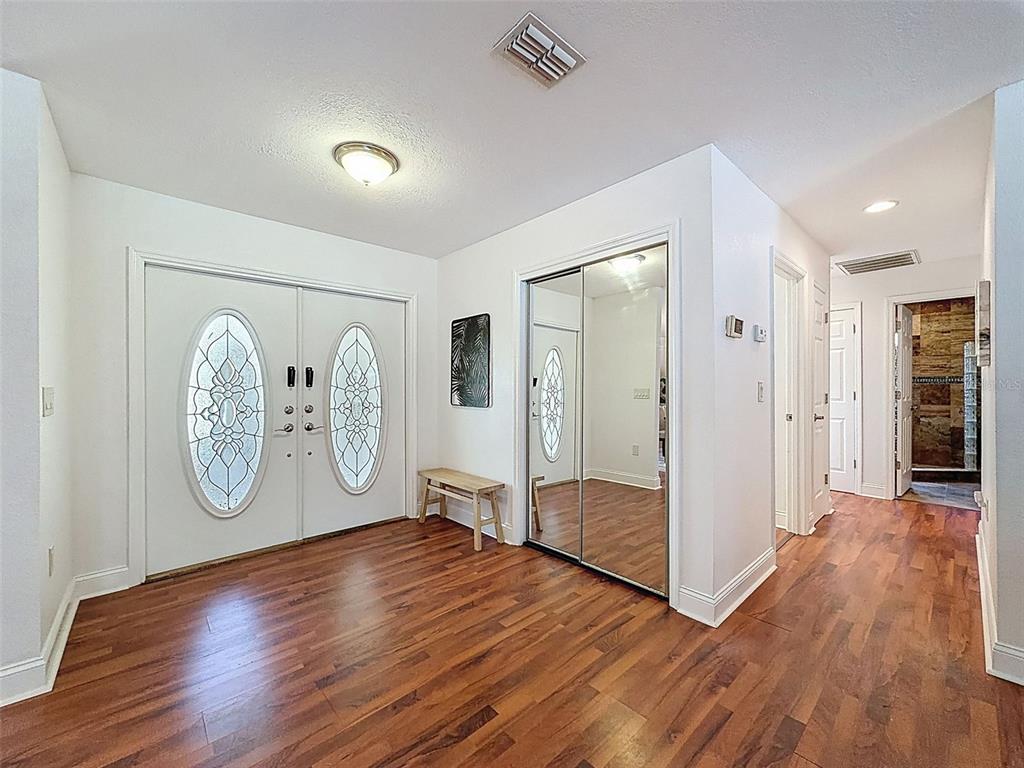 6910 Daubon Court New Port Richey, FL 34655 - Photo 7 of 68