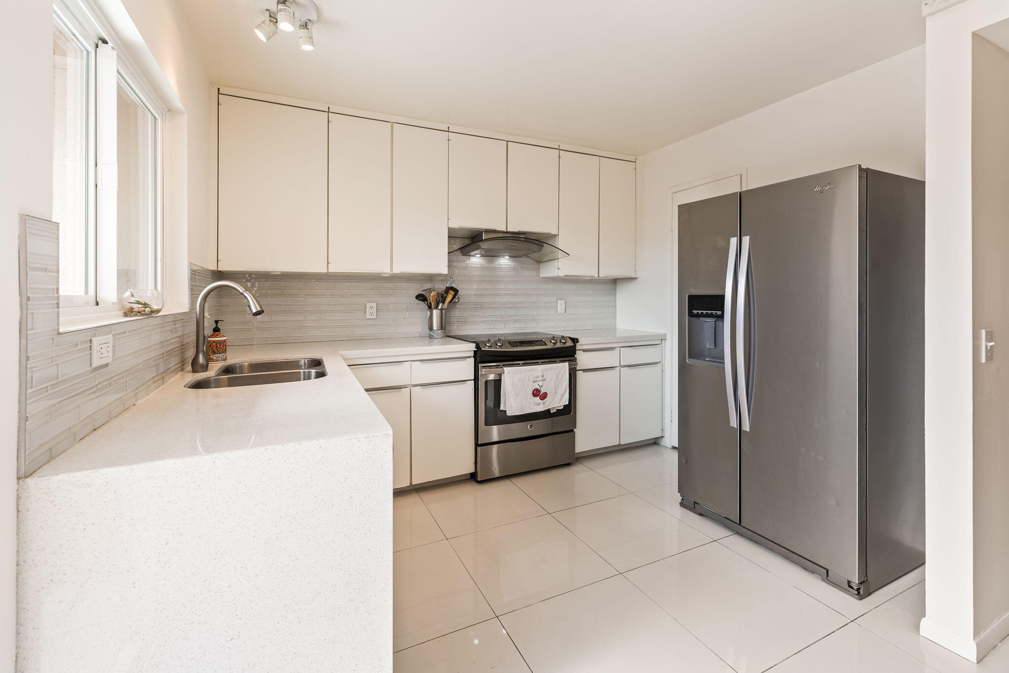 1268 Ramon Road, Unit 64 Palm Springs, CA 92264 - Photo 1 of 28 20-web-or-mls-1268_ERamonRD_20