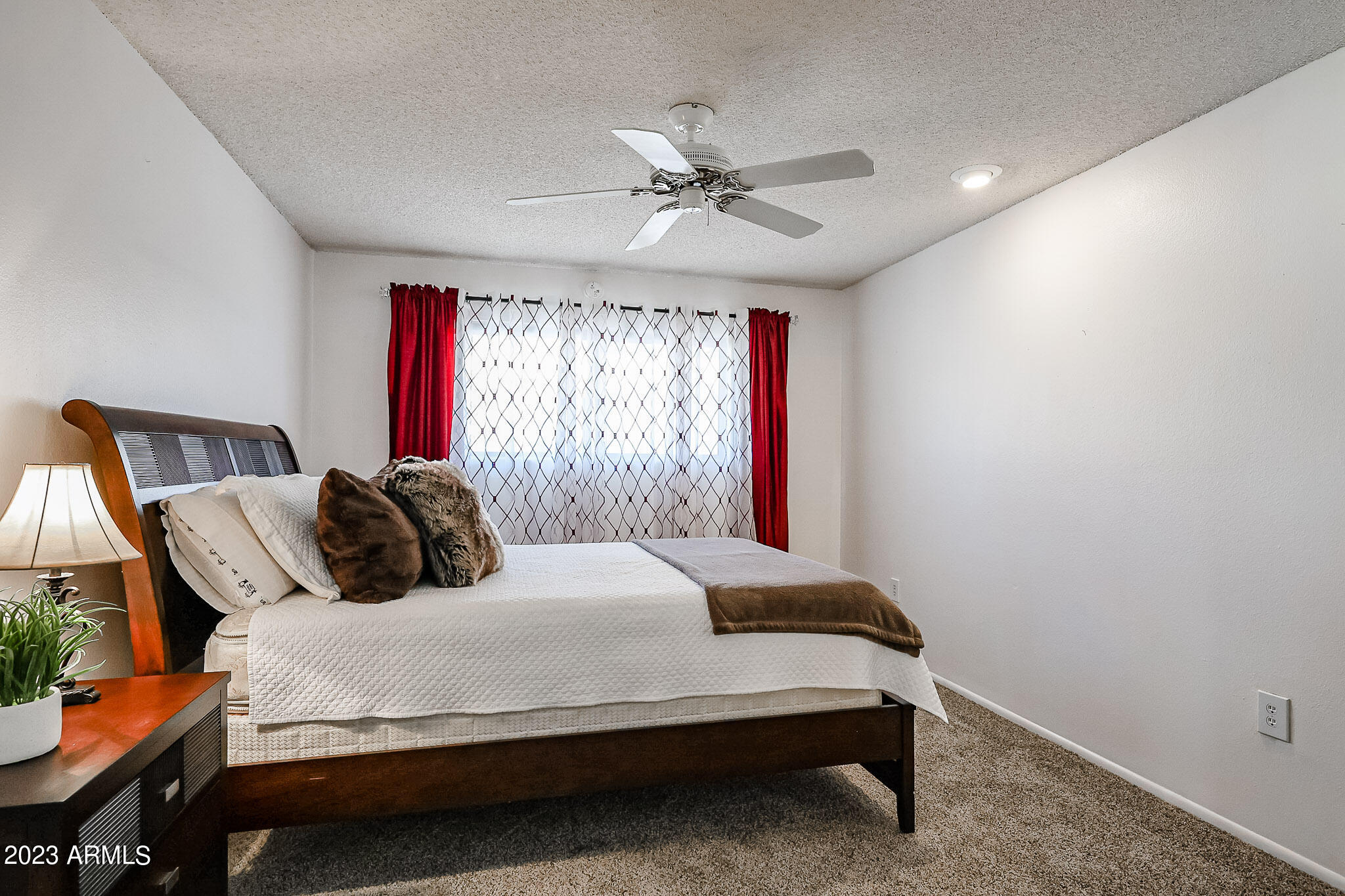 10838 West White Mountain Road Sun City, AZ 85351 - Photo 16 of 34 Primary