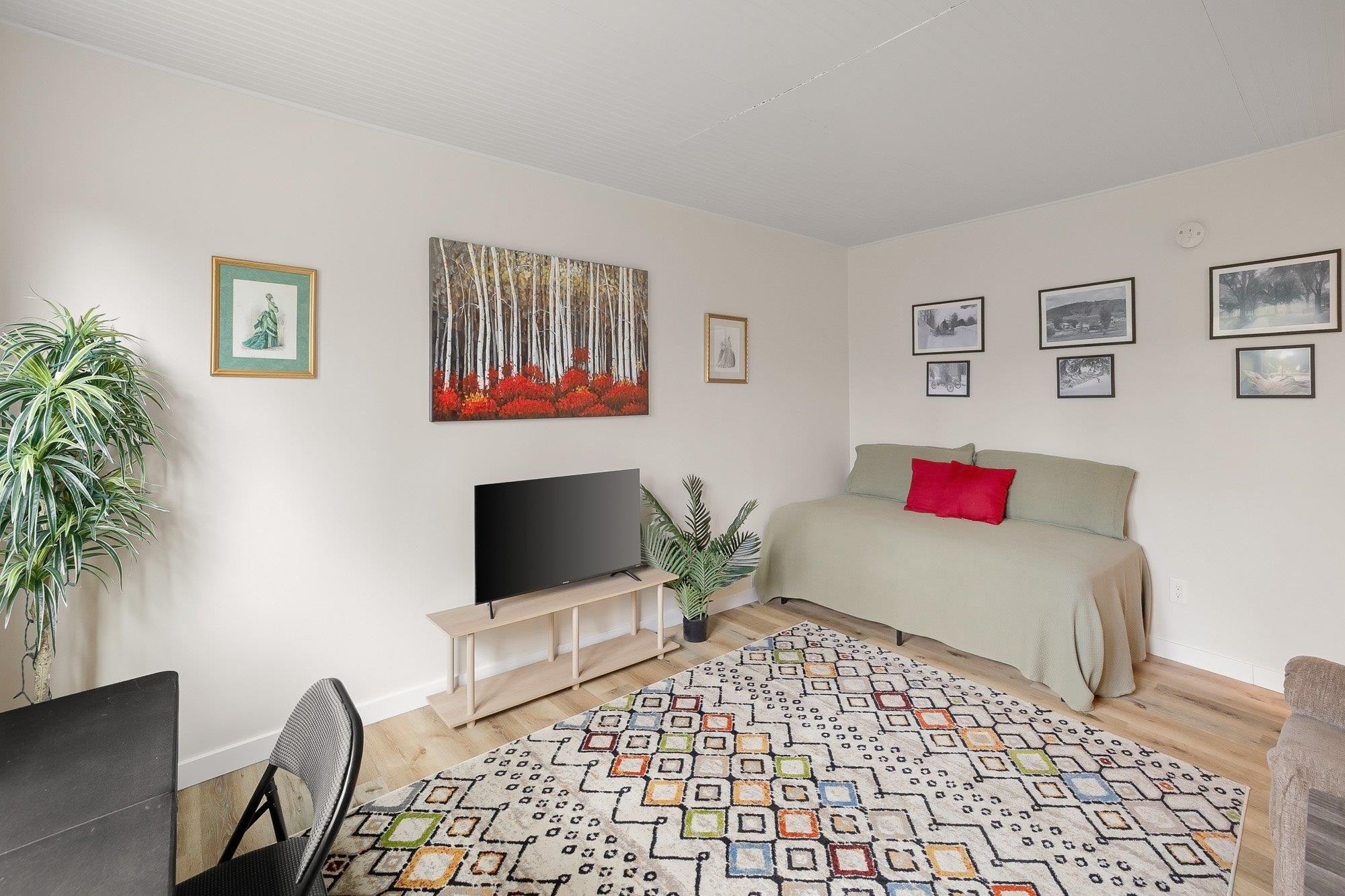 57 The Commons, Unit 4 Moretown, VT 05660 - Photo 5 of 11