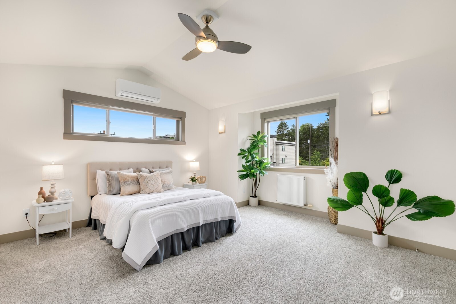 4840 40th Avenue Southwest, Unit A Seattle, WA 98116 - Photo 16 of 31