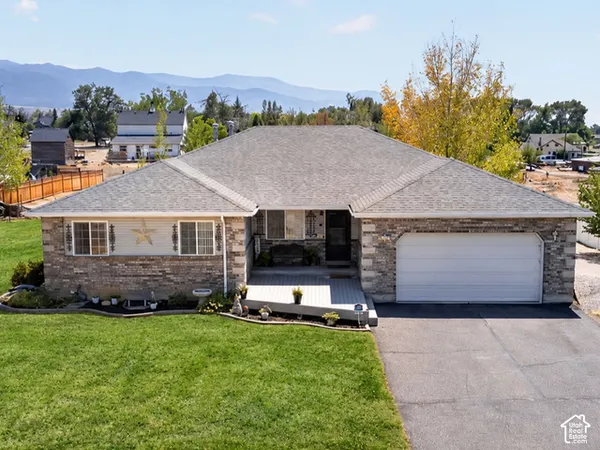 $579,000 | 170 East 400 N Street, Mount Pleasant, UT 84647