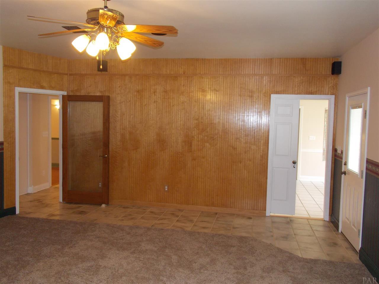 9639 Rebel Road Pensacola, FL 32526 - Photo 20 of 50 Gallery Image 20