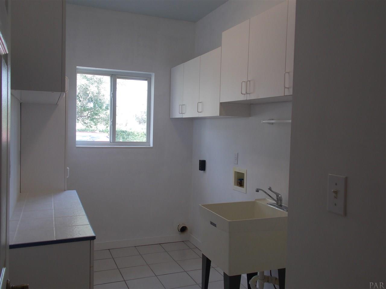 9639 Rebel Road Pensacola, FL 32526 - Photo 21 of 50 Gallery Image 21