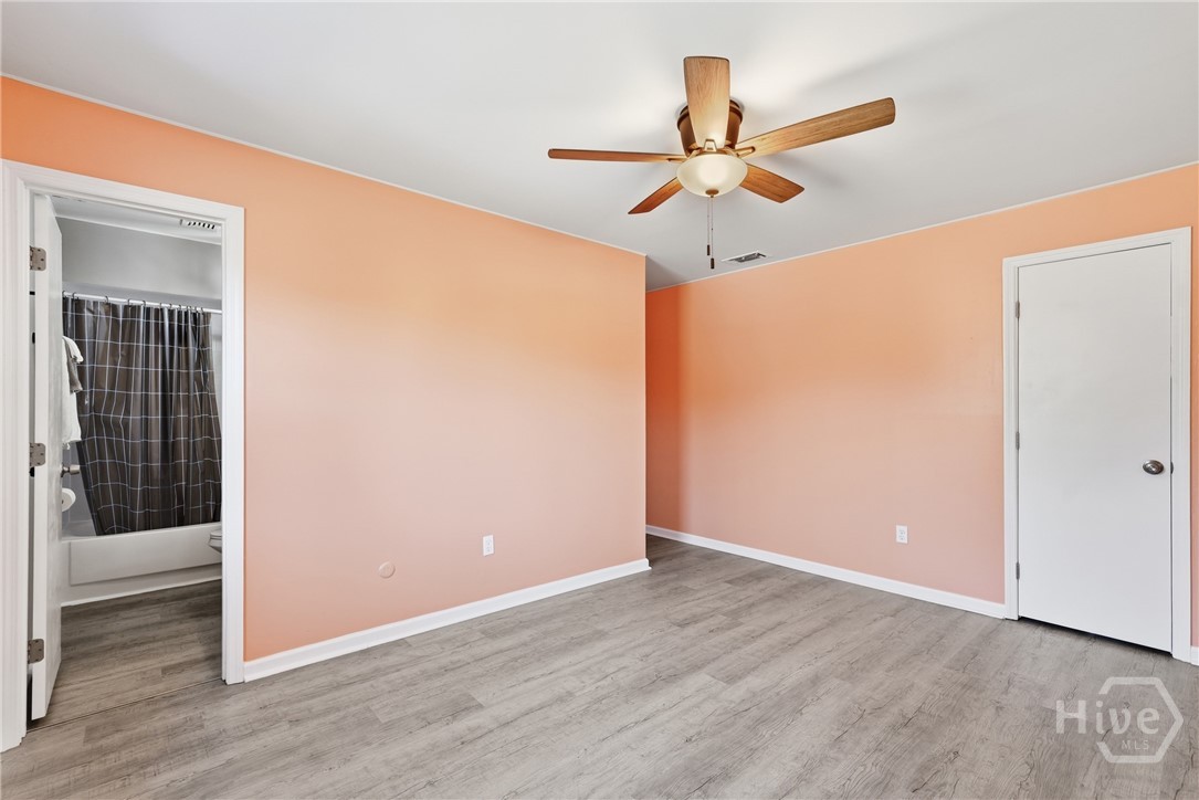 407 Willow Road Savannah, GA 31419 - Photo 23 of 31 Primary bedroom