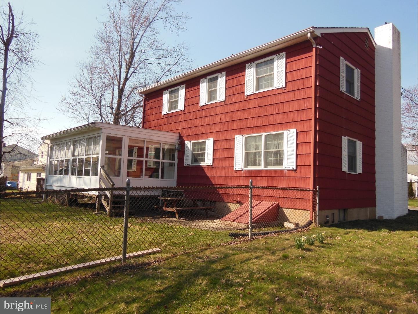 19 Rockland Road Ewing, NJ 08638 - Photo 3 of 24 Exterior Back