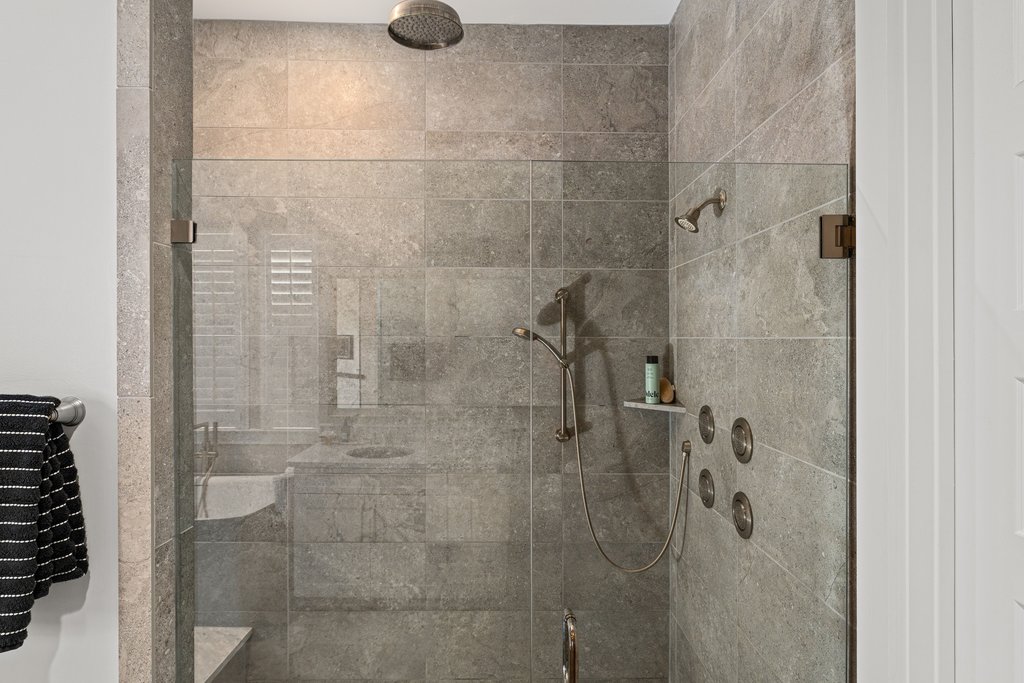 203 Lodestone Lane Austin, TX 78738 - Photo 27 of 40 Walk-in rain shower