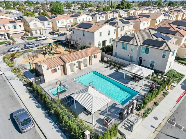 $393,000 | 466 North Glenwood Avenue, Rialto, CA 92376