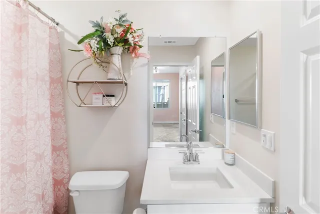 $393,000 | 466 North Glenwood Avenue, Rialto, CA 92376