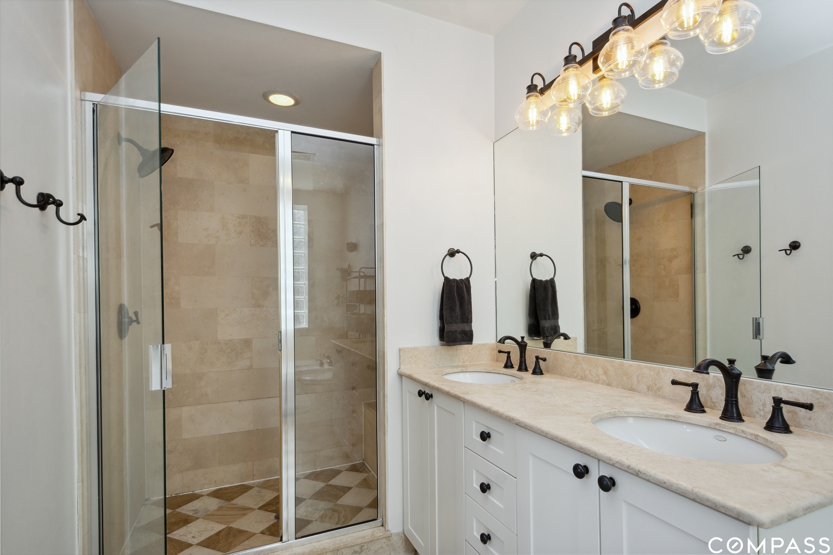 2147 West Rice Street, Unit 2E Chicago, IL 60622 - Photo 10 of 16