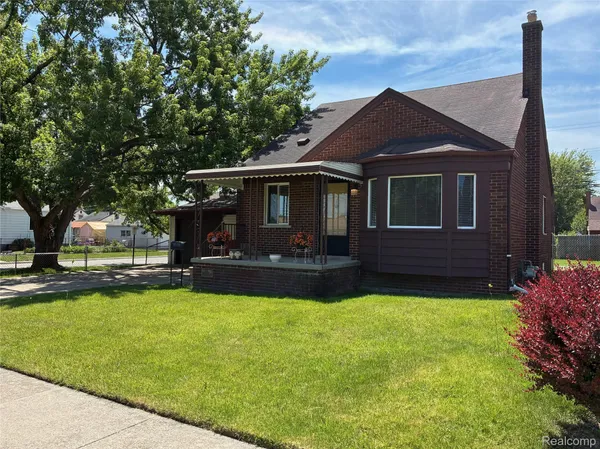 $199,999 | 2203 White Avenue, Lincoln Park, MI 48146