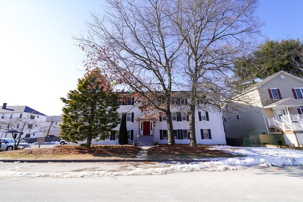 6 Inverness Avenue, Unit 9 Worcester, MA 01604 - Photo 2 of 19 Gallery Image 2