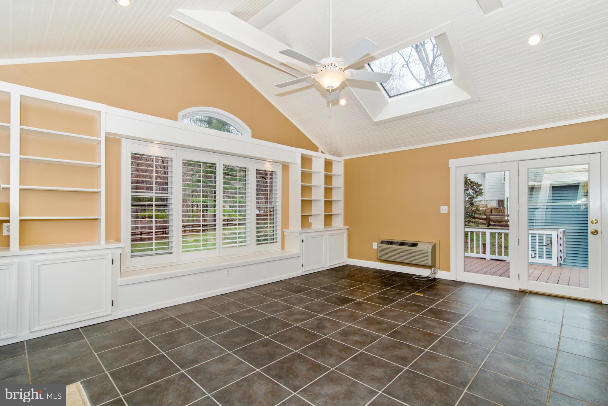 1718 Brookshire Run Point of Rocks, MD 21777 - Photo 16 of 27 Family Room