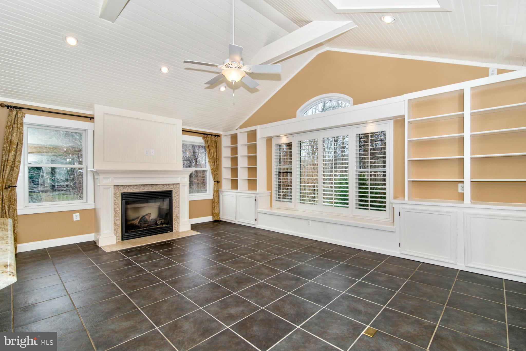 1718 Brookshire Run Point of Rocks, MD 21777 - Photo 17 of 27 Family Room