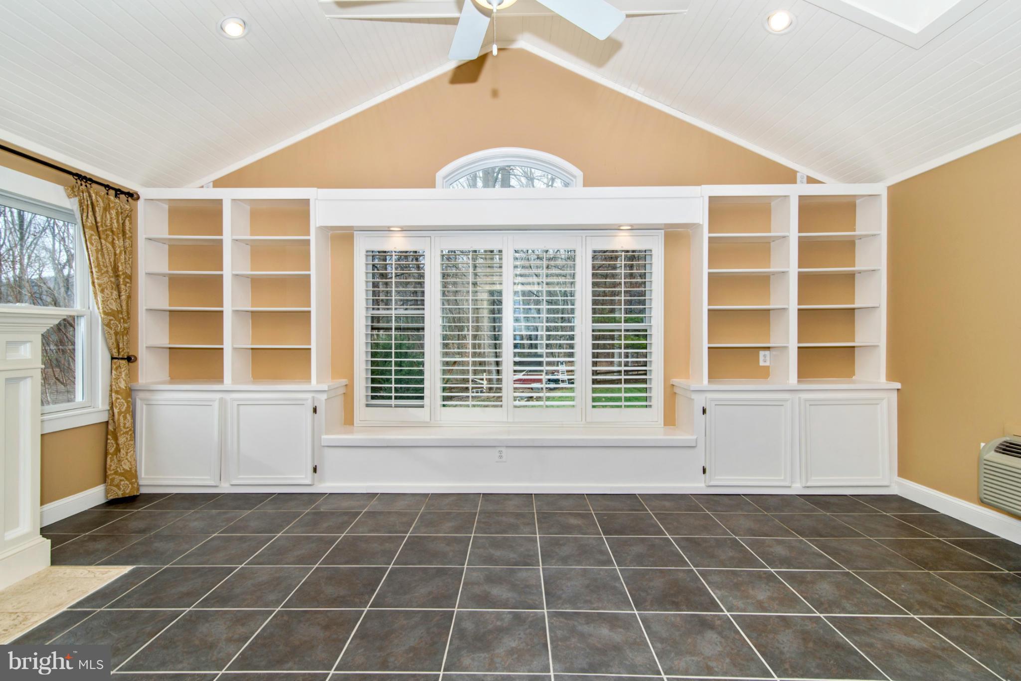 1718 Brookshire Run Point of Rocks, MD 21777 - Photo 18 of 27 Family Room