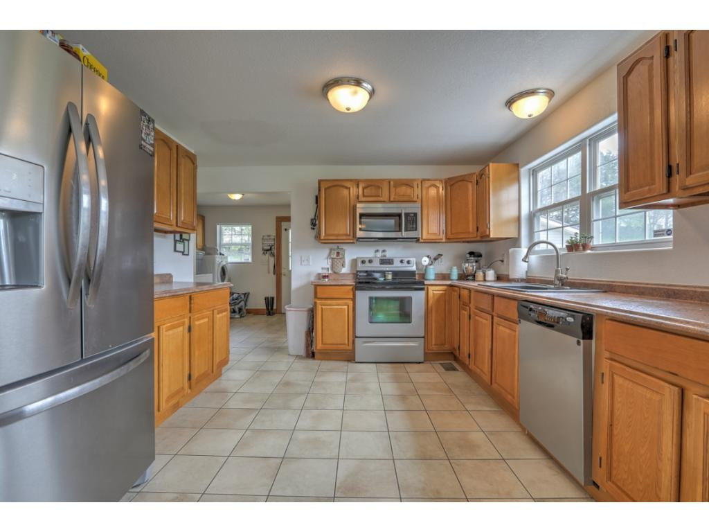 505 Calico Road Afton, TN 37616 - Photo 11 of 33 Photo 11