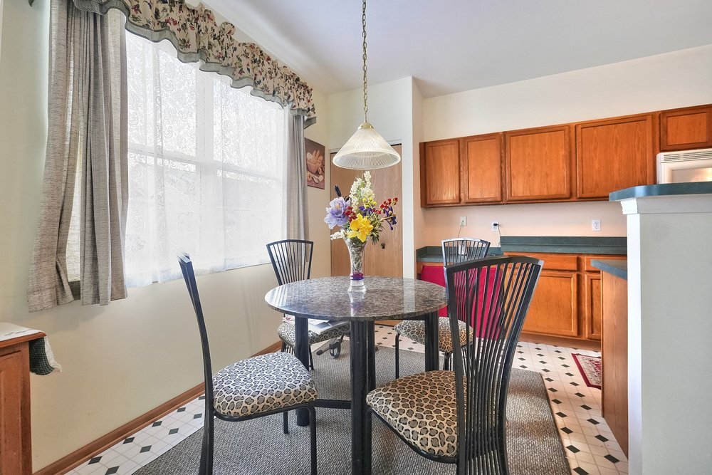 729 Mecosta Lane Romeoville, IL 60446 - Photo 9 of 16