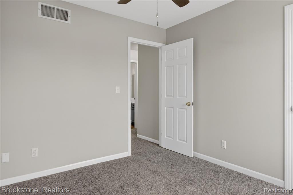 116 Maple Boulevard Monroe, MI 48162 - Photo 20 of 30