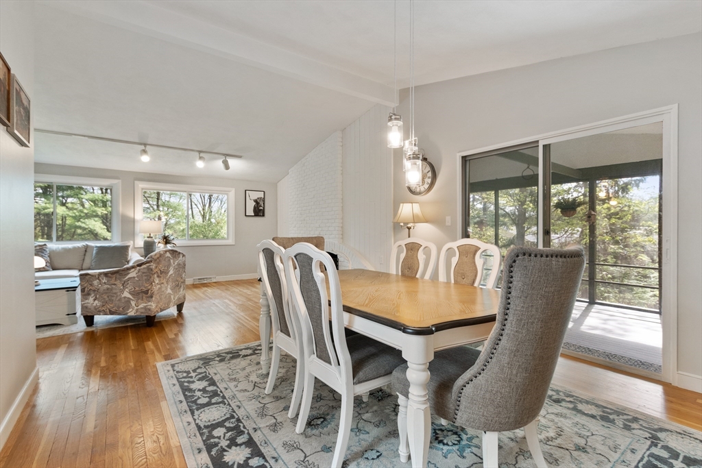 86 Framingham Road Southborough, MA 01772 - Photo 8 of 36