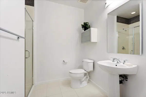 $499,900 | 1 East Lexington Avenue, Unit 1302, Phoenix, AZ 85012