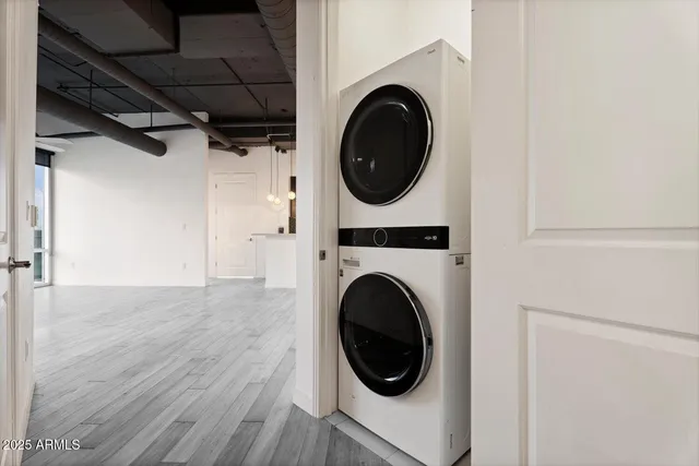 $529,900 | 1 East Lexington Avenue, Unit 1302, Phoenix, AZ 85012