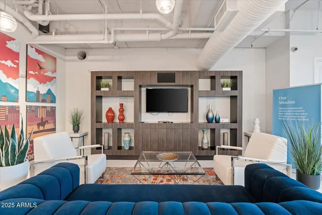 $529,900 | 1 East Lexington Avenue, Unit 1302, Phoenix, AZ 85012