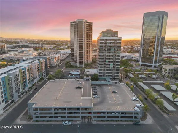 $499,900 | 1 East Lexington Avenue, Unit 1302, Phoenix, AZ 85012