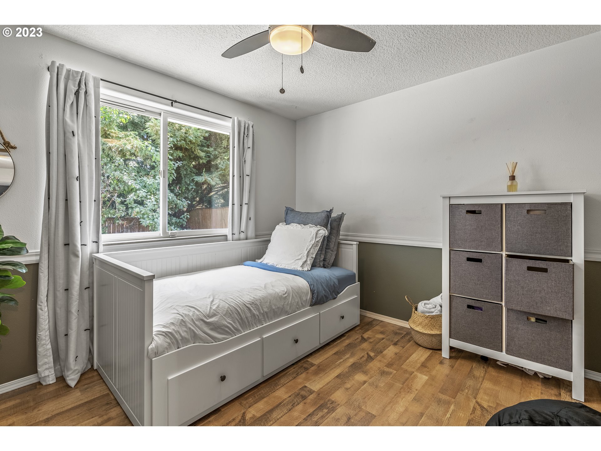 2096 Grove Street Longview, WA 98632 - Photo 14 of 27 Gallery Image 14