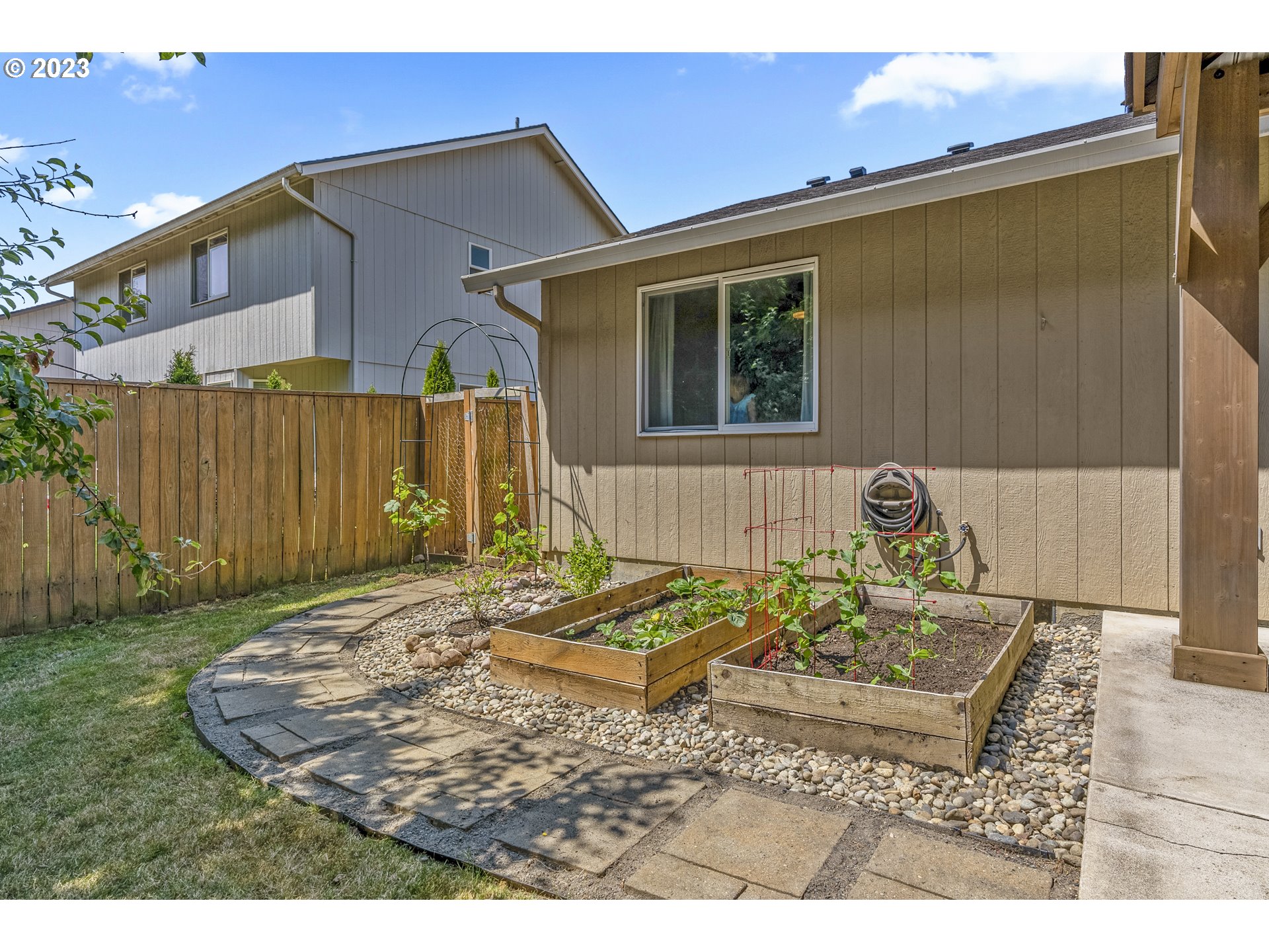 2096 Grove Street Longview, WA 98632 - Photo 25 of 27 Gallery Image 25