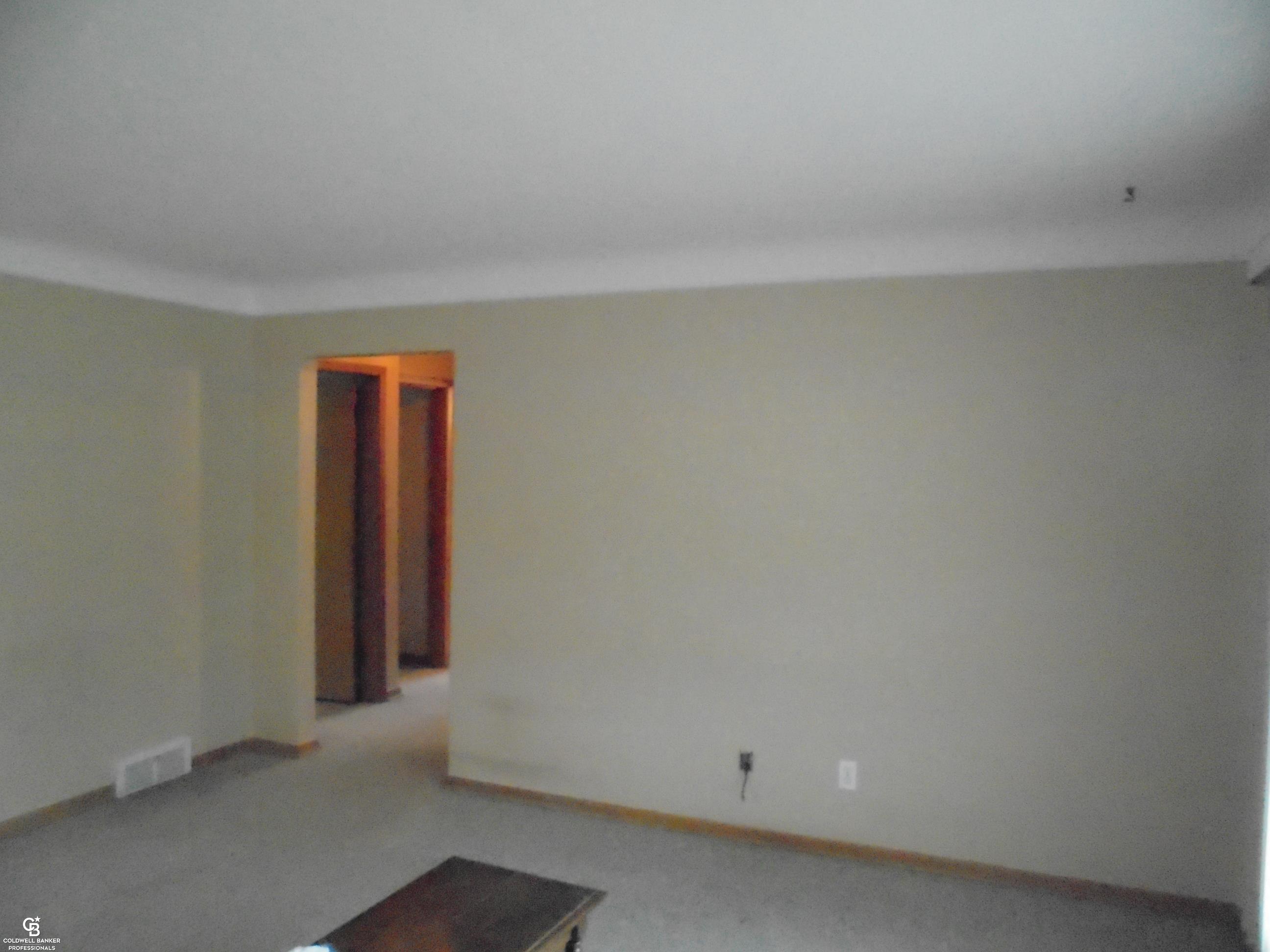 18138 22 Mile Road Macomb, MI 48044 - Photo 15 of 41