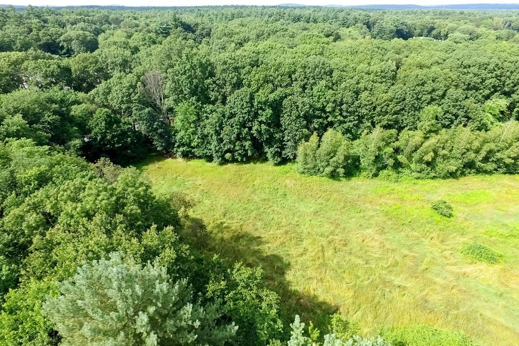 15 B Monument Farm Road Concord, MA 01742 - Photo 17 of 19 Gallery Image 17