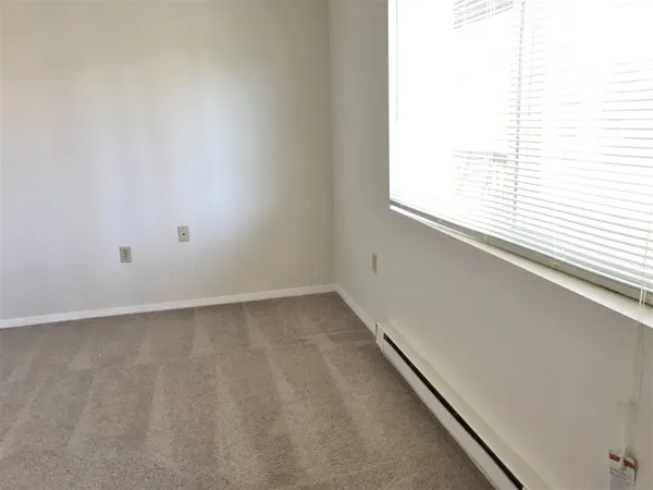 $2,069 | 99 Powers Street, Unit 167, Milford, NH 03055