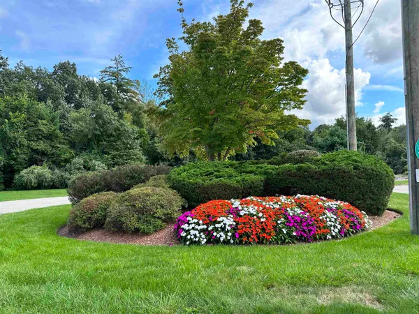 $2,069 | 99 Powers Street, Unit 167, Milford, NH 03055