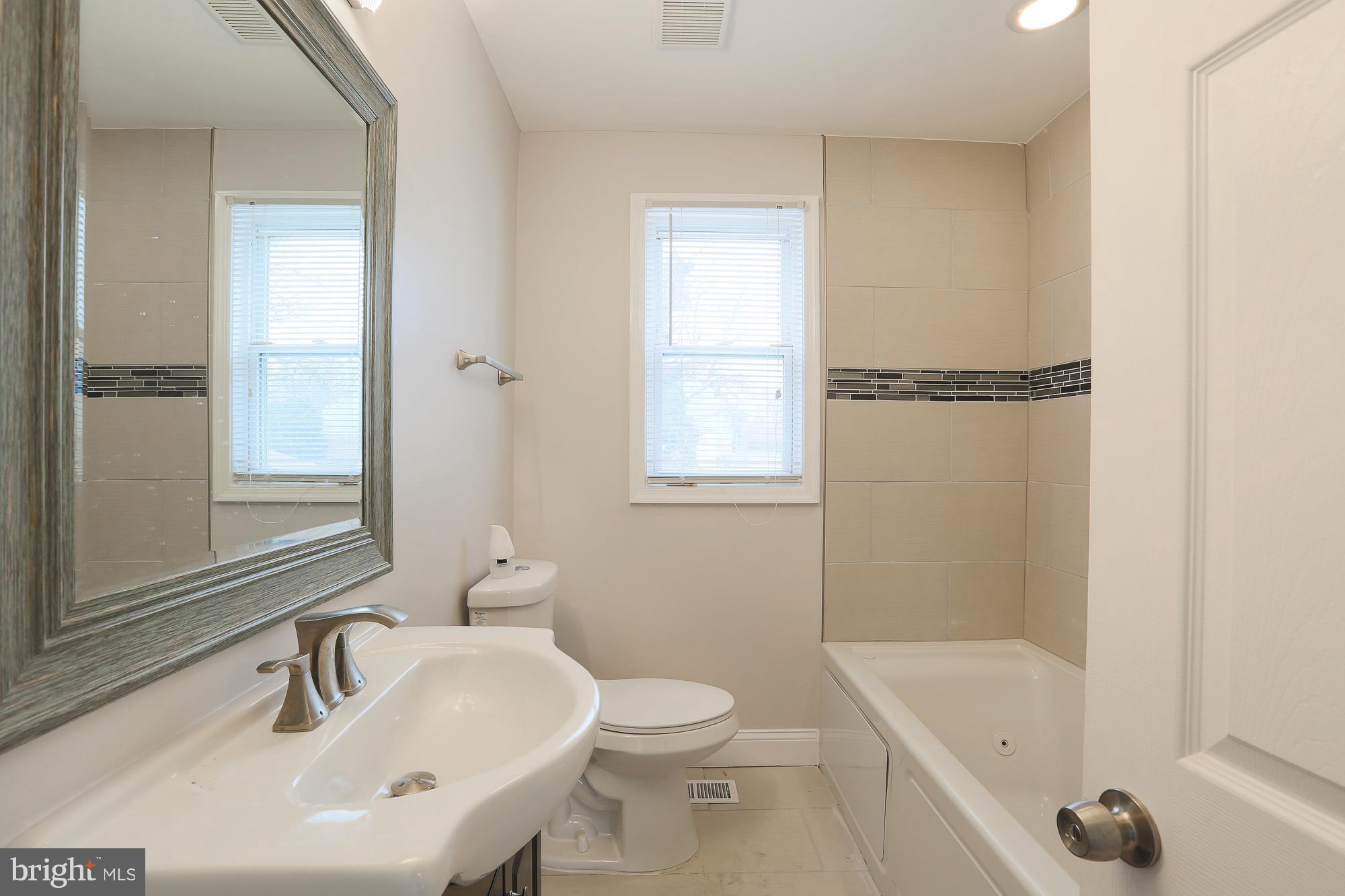 3524 Wild Cherry Road Baltimore, MD 21244 - Photo 17 of 29 Bath